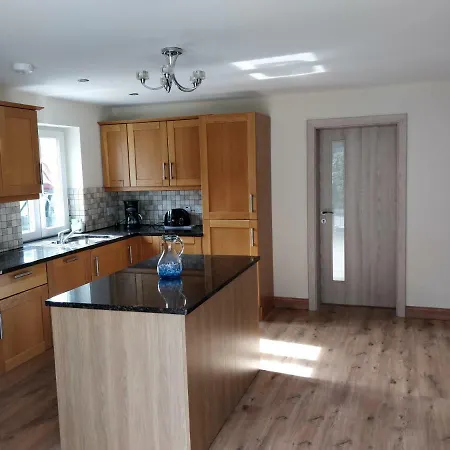 The Haven, Luxury In A Great Location! *