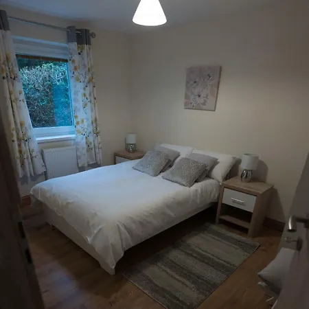 The Haven, Luxury In A Great Location!